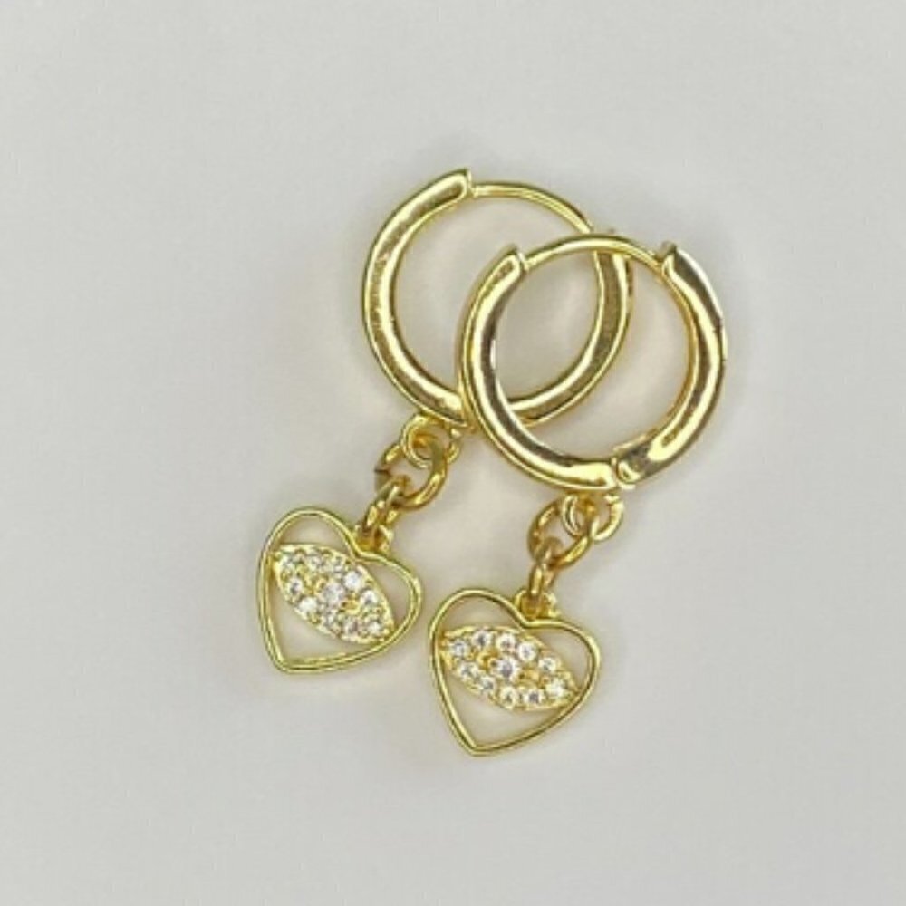 Gold and Cubic Zirconia Stones Heart Eye Earrings